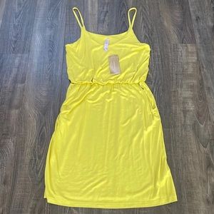 Francesca’s Yellow Summer Dress w/Pockets